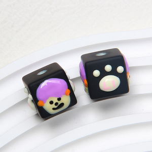 Personnalisé 16mm Kawaii DIY Gros <span class=keywords><strong>Cube</strong></span> Peint À La Main Perles Acryliques Charme Résine Focale Perles Lâches pour Bracelet Collier Fabrication - Product Image 6