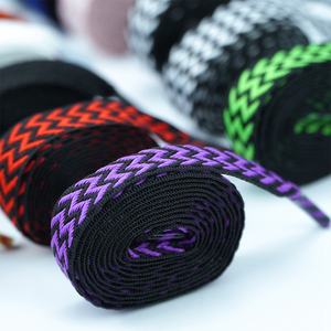 Cordones Planos de Poliéster de 1.5CM de Ancho, Trenzado en Espiga, Color Mixto Rosa y Negro para Zapatillas Deportivas Casuales de Hombre - Product Image 4