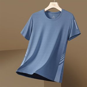 T-shirt décontracté extensible à manches courtes pour homme, en fibre de lait, séchage rapide, broderie personnalisée du logo OEM, idéal pour le sport et le fitness en été - Product Image 3