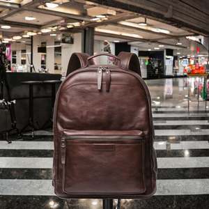 Mochila de Vestir para Hombre, Bolso Urbano Elegante, Base de Cuero, Clip para Llavero, Puerto para Cable de Auriculares, Diseño Moderno - Product Image 3