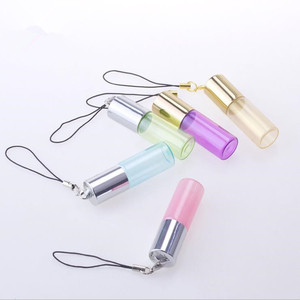 Botellas colgantes en rollo de cristal de color <span class=keywords><strong>perla</strong></span>, con llavero, tapa dorada, Bola de metal, perfume, botella de aceite esencial, 3ml, 5ml - Product Image 2