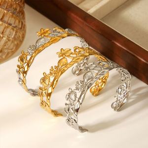 กำไลข้อมือแฟชั่นชุบทอง 14k 18k PVD คุณภาพสูง ไม่ลอก ไม่ดำ ทำจากสแตนเลสสตีล สำหรับผู้หญิง ขายส่ง - Product Image 4