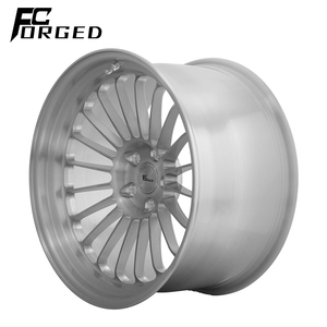 Jantes <span class=keywords><strong>en</strong></span> alliage d'aluminium 6061-T6 Finition chromée Roues forgées personnalisées à <span class=keywords><strong>5</strong></span> trous 18 19 20 21 22 23 24 Pouces 5x112*114.3*120 - Product Image 1