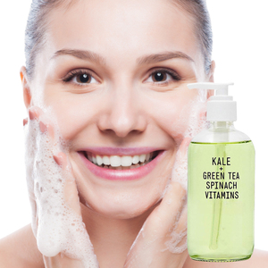 Nettoyant pour le visage hydratant et blanchissant OEM ODM pour <span class=keywords><strong>les</strong></span> cils, nettoyant pour le visage au thé vert et aux <span class=keywords><strong>épinards</strong></span> - Product Image 1