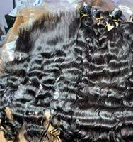 Extensions de cheveux naturels bruts de donneur unique : Cheveux indiens bouclés, Cheveux cambodgiens bruts non traités, Cheveux vietnamiens bruts, Cheveux malaisiens bruts