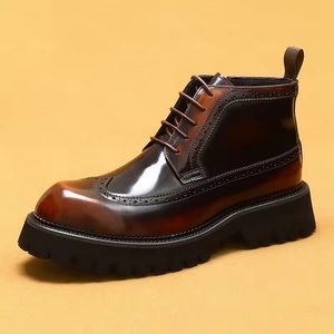 Bottes de luxe pour hommes de haute qualité en cuir véritable, brogues sculptées, à lacets, imperméables, antidérapantes, brillantes, à semelle épaisse - Product Image 2
