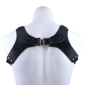 Ensemble de bondage QKKQ pour homme, avec corset en cuir, harnais réglable, outils de fixation corporelle et de poitrine, jouet sexuel BDSM pour hommes, vente en gros - Product Image 4