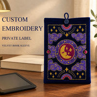 Sarung Buku Beludru Bordir Kustom dengan Lapisan Satin, Penutup Kancing Tipis, Kantong Logo Personal untuk Buku, E-Reader, Hadiah