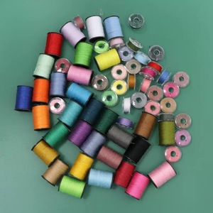 高粘着性の縫製糸キットDIYホームメンディング & クラフトプロジェクトカラフルな染めた糸はさみ測定テープ針の太もも - Product Image 3