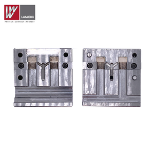 Service de conception de moules personnalisés pour l'outillage de surmoulage de connecteurs d'éclairage extérieur, conception anti-poussière - Product Image 6