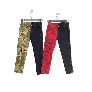 Джинсы половина красный камуфляж и черные брюки для мальчиков длинные джинсы с эффектом потертости сбоку джинсы для детей