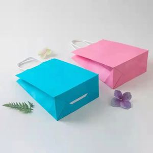Vente en gros de cartes cadeaux personnalisées avec logo imprimé, en matériaux recyclés classiques, surface vernie, carton ivoire, poignée longue, pour vêtements et cadeaux - Product Image 6