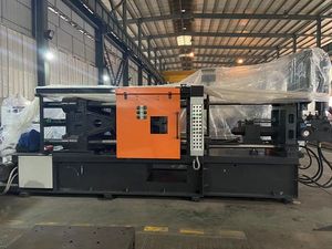 2800kN Latão e Alumínio Liga Metal Injection <span class=keywords><strong>Car</strong></span> <span class=keywords><strong>Die</strong></span> Casting Machine - Product Image 3
