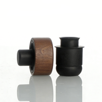 Bouchon en liège en T de 18,5 mm et 19,5 mm avec bouchon supérieur en noyer et verseur en plastique noir pour huile d'olive – Vente en gros