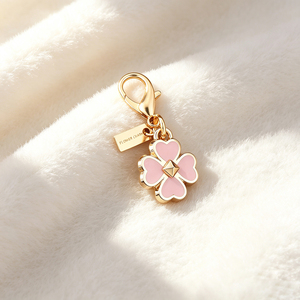 Elegant White Enamel Clover Pearl Keychain Gold Swivel Snap Hook Luxury Style Handbag Charm Fashion <b>Key</b> Decor For Ladies Gift - Product Image 2