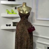 Robe longue moulante sexy à imprimé léopard et bretelles fines, nouvelle collection été 2026 pour femmes, style Europe et Amérique
