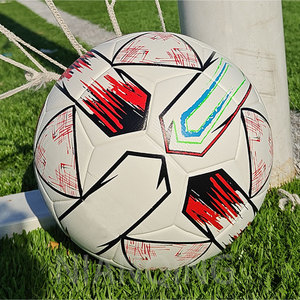 Pallone da calcio di alta qualità formato 1/2/3/4/5 pallone da calcio in pelle sintetica legato termicamente personalizza <span class=keywords><strong>il</strong></span> tuo Logo per la partita e l'allenamento - Product Image 4