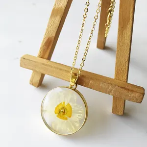 Women Girls Necklace December Birth Month Flower Narcissus Necklace Real Dried Flowers In Resin Epoxy Jewelry