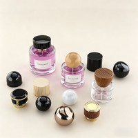 Vente en gros de flacons de parfum en verre cylindriques transparents de 30 ml, personnalisables avec logo, impression sérigraphique couleur, luxe, rechargeables, avec vaporisateur et boîte