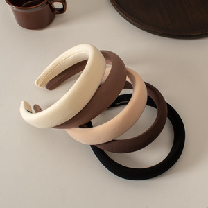 Fascia per <span class=keywords><strong>Capelli</strong></span> Coreana di Design all'Ingrosso, Personalizzata con <span class=keywords><strong>Spugna</strong></span> Imbottita, per Donna e Ragazza - Product Image 2