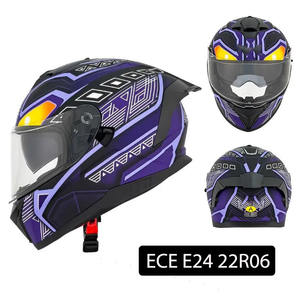 Casco Integral ECE 22R06, Equipo de Protección para Conducción Nocturna con Franjas Rojas de Alta Visibilidad - Product Image 1