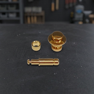 Fermeture à bouton à ressort en laiton massif moderne pour petites boîtes - Diverses finitions pour hôtels, salons, entrepôts, salles de bain, cuisines - Product Image 3