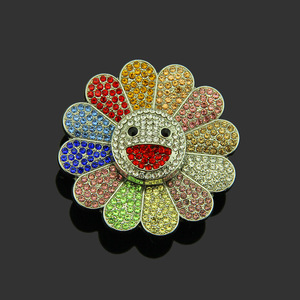 Colgante de flor multicolor exquisito y personalizado, accesorios llamativos y modernos, colgante de moda para funda de teléfono, joyería al por mayor - Product Image 3