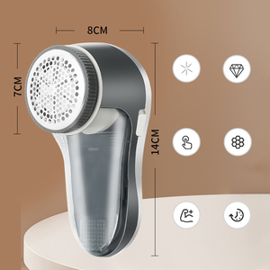 Portátil Sweater Shaver Defuzer Lâminas De Aço Inoxidável Manual Tecido Shaver USB Recarregável Elétrica <span class=keywords><strong>Lint</strong></span> <span class=keywords><strong>Remover</strong></span> para Roupas