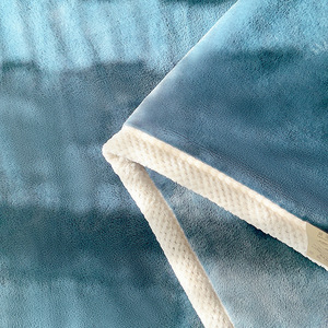 <span class=keywords><strong>Plaid</strong></span> d'hiver épais et solide en velours de lait, double face, chaud, pour canapé, avec bordure perlée, cadeau d'entreprise, pour la sieste - Product Image 3