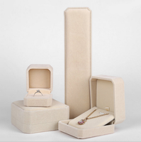 Boîte à bijoux de luxe rectangulaire en plastique et tissu, pour boucles d'oreilles, bracelets, bagues, colliers, coffret cadeau rose