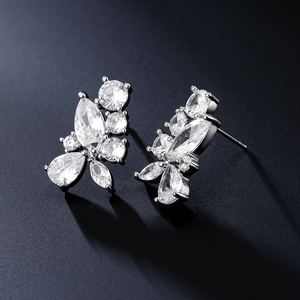 RAKOL EP5308 Joyería Fina de Lujo para Mujer, Aretes Chapados en Oro de 18K, Joyería para Mujer, Aretes Grandes con Circonita, Aretes de Cristal para Novia - Product Image 4