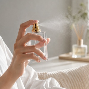 Botella de Perfume de Vidrio de Color Personalizado de Alta Gama, 50 ml, Botella con Atomizador para Viaje, 1.7 oz, Botella de Vidrio Cosmética para Perfume Premium - Product Image 2