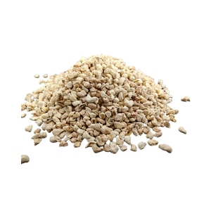 A Grade White Corn Cob Grits Tumbling Media 6-30 Mesh 53-64HRC for Drying Polishing and Blasting - Product Image 1