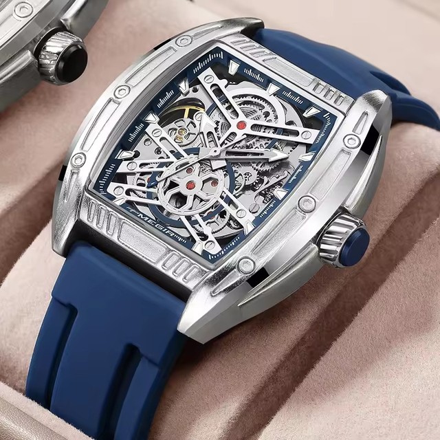 MEGIR Fashion Tonneau Mechanical Watch Men Luxury Sport Waterproof Analog Automatic Stainless Steel Case Crystal Pointer Charm