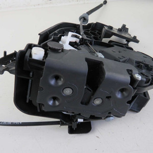 Serratura Porta Posteriore Sinistra 30753668 Volvo V50 2004-2012 Usata (67395) - Product Image 3