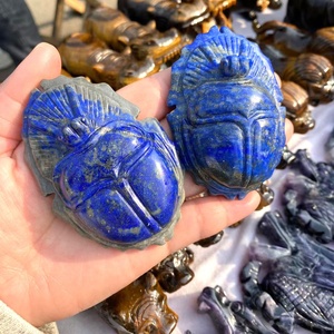 Vente en gros sculptée à la main naturelle de haute qualité Lapis Lazuli bleu pierre précieuse cristal égyptien amulette <span class=keywords><strong>scarab</strong></span>ée sculpture pour la décoration intérieure - Product Image 5