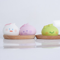 Jouet anti-stress en TPR souple, simulation de chignon 3D en forme de nœud, Mochi Squishy, couleurs assorties, vente en gros