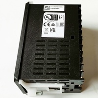 Thermostat Omron E5EC-QR2ASM-800 à bornes à vis, type table, 48 96 mm, photo réelle