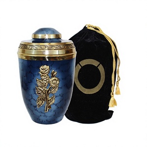 Urne funéraire pour adultes en laiton bleu feu de style européen LU avec emblème floral, modèle 25042 - Product Image 1
