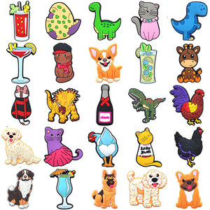 Nuevo personaje de dibujos animados para hombres, zuecos, decoraciones para <span class=keywords><strong>zapatos</strong></span>, venta al por mayor, extraíble, DIY, Anime, k-pop, Demon Hunters, dijes de PVC suave para fiesta - Product Image 2