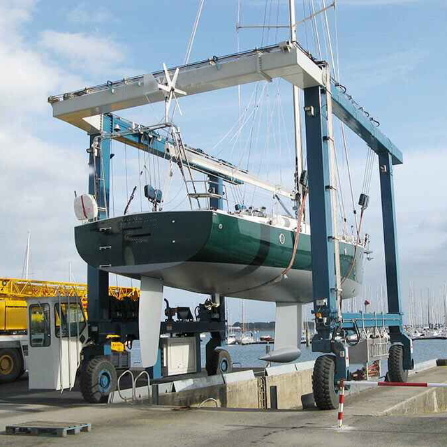 Design and Installation Boat Lift, Boat Lifting Cranes