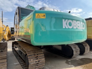 Excavatrice d'occasion, matériel de terrassement, KOBELCO SK210LC à vendre - Product Image 6