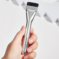 Pinceau de fond de teint doux amélioré avec style éventail à tête plate pour correcteur et eye-liner-Pinceau de fond de teint unique sans trace