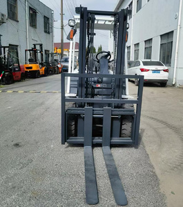 Montacargas Usados <span class=keywords><strong>TCM</strong></span> FD30 de 3 Toneladas, Japoneses, <span class=keywords><strong>Tcm</strong></span>/Komatsu/Toyota <span class=keywords><strong>TCM</strong></span> FD30T4 FD50 FD70, Motor Diésel de 2.5/3/<span class=keywords><strong>4</strong></span>/5 Toneladas, en Venta - Product Image 3