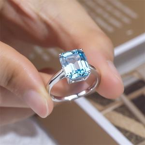 판타스틱 랩 재배 보석 보석 10*<span class=keywords><strong>12mm</strong></span> 에메랄드 컷 아쿠아 마린 링 18K 화이트 골드 결혼 약혼 반지 - Product Image 3