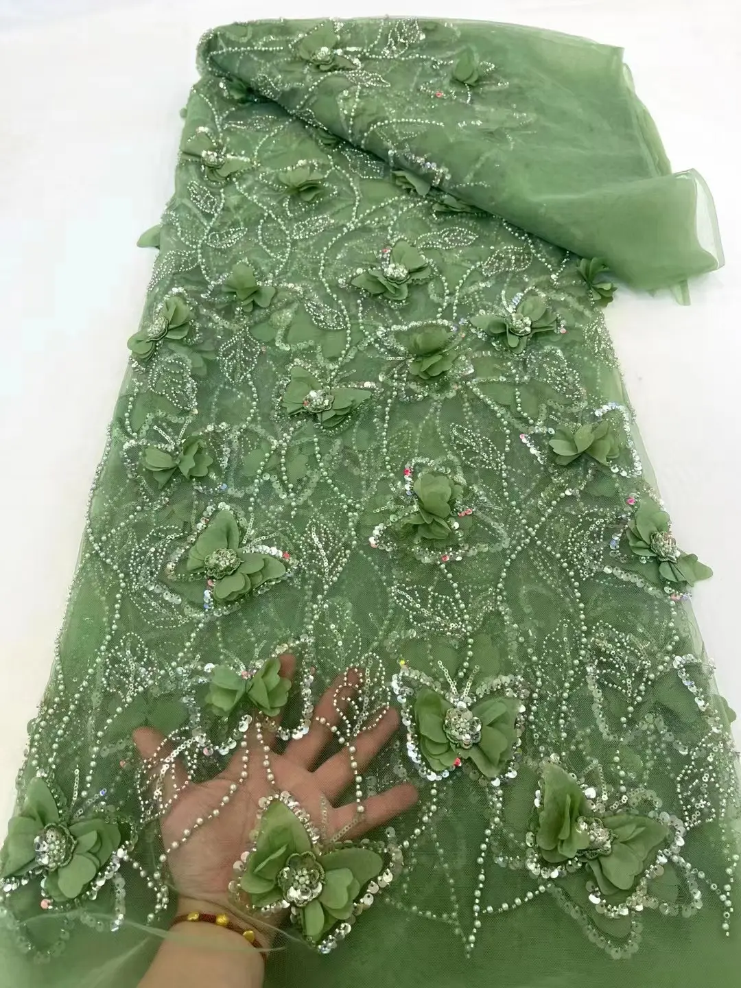 Nouveau tissu de dentelle perlée de luxe prix de gros perles de mariée broderie 3D papillon dentelle français tulle dentelle tissu pour mariage