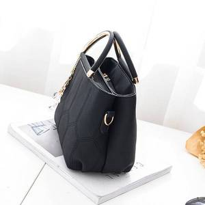 Sacs fourre-tout et sacs à main de luxe pour femmes, des marques de créateurs, parmi les produits les plus populaires - Product Image 6