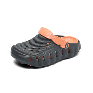 Nouvelles sandales d'été EVA 2025 imperméables à bout fermé pour couple, style universitaire, à semelle épaisse et perforées, pour homme, très tendance sur IG - Product Image 1