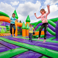 Structure gonflable de jeu extérieur FunWorld avec toboggan, installation facile, taille personnalisable, bâche en PVC 0,55 mm, impression numérique, usage commercial