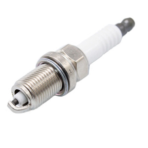 9802840180 98 028 401 80 <span class=keywords><strong>Bosch</strong></span> 0242135518 Candela Iridio per Peugeot 207 208 308 2008 Citroen <span class=keywords><strong>C3</strong></span> C4 DS3 1.4L 1.6L VTi - Product Image 3